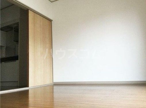 コクテールの居間写真