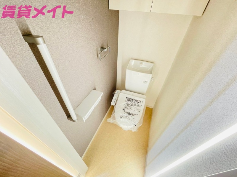 トイレ　別部屋画像参考