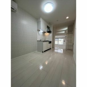 Prestigeの居間写真