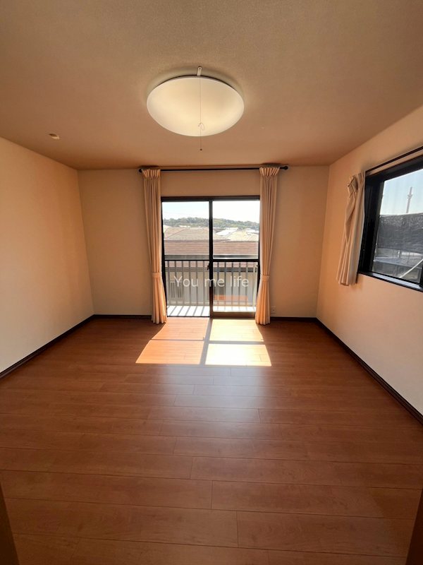 ノイホーフ西鎌倉戸建の内装写真