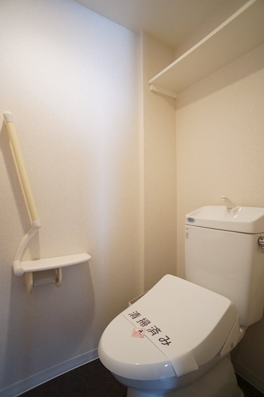 F.Beamsのトイレ写真