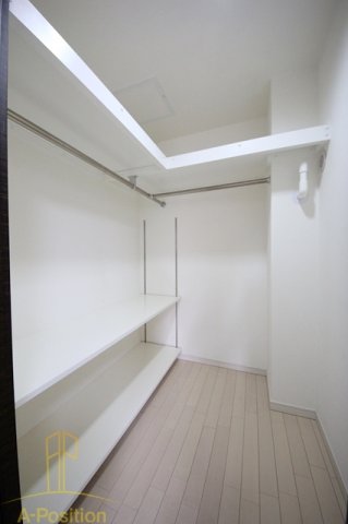 収納　アーデン西天満