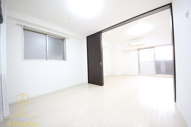 居室・リビング　アーデン西天満