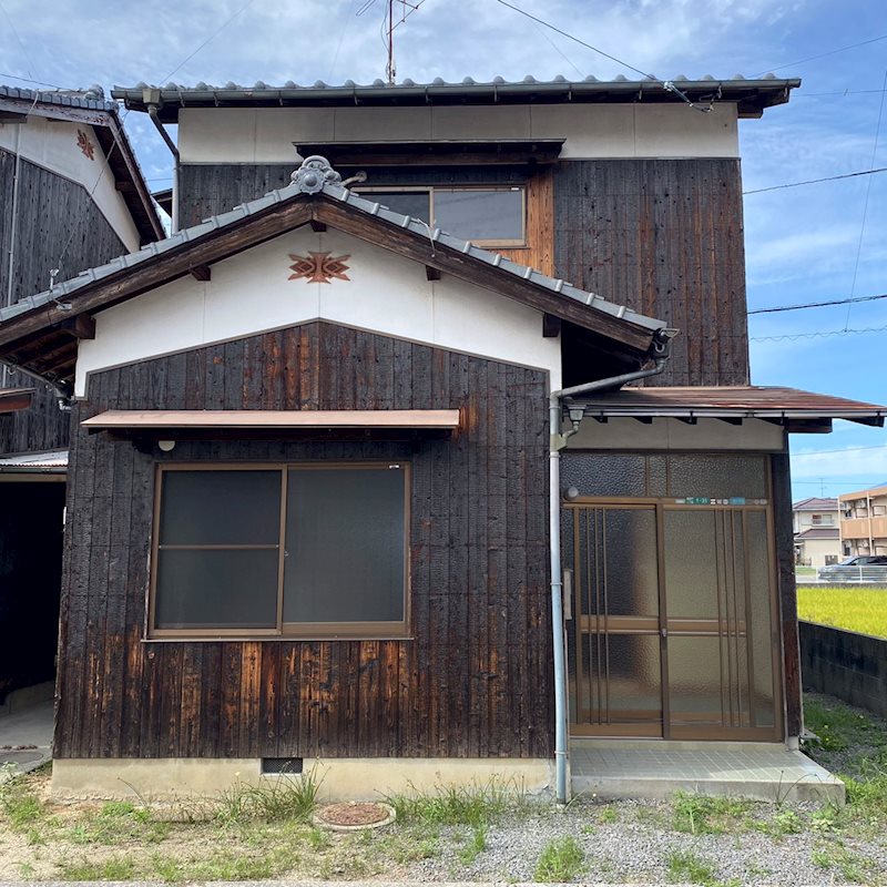 ナガタハウスの建物外観