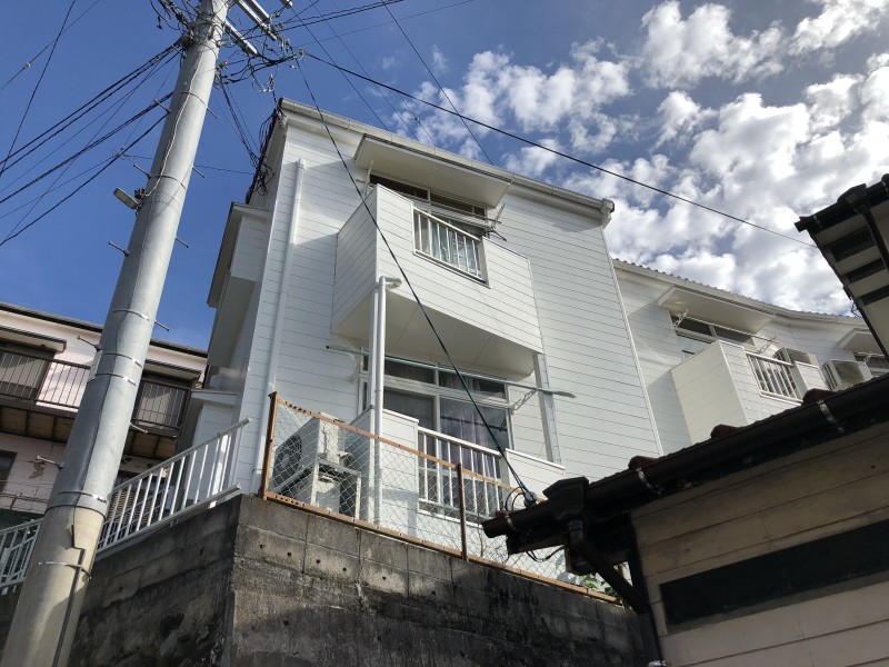 長崎市出雲のアパートの建物外観