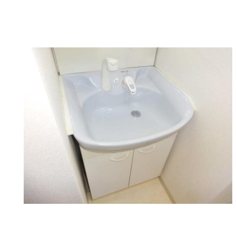 洗面設備　洗面所も綺麗です。