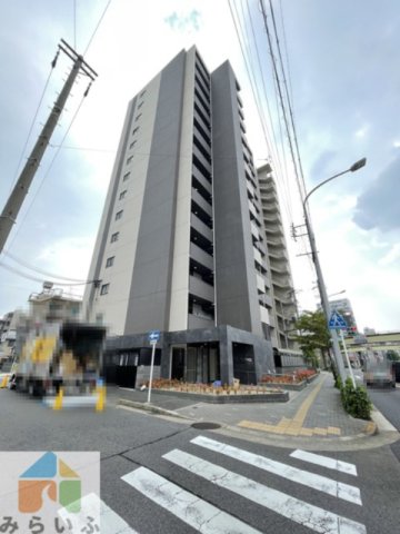 【名古屋市千種区古出来のマンションの建物外観】