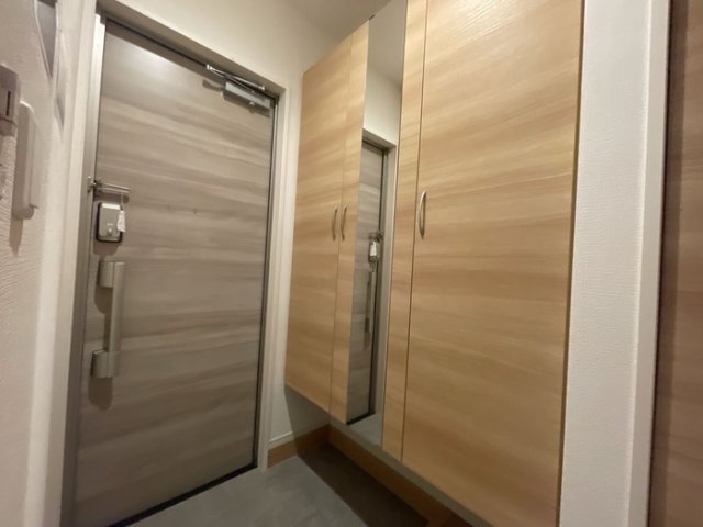 【D-room宇須 輝の玄関】