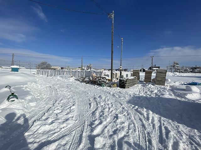 雨竜郡妹背牛町字妹背牛のアパートの建物外観