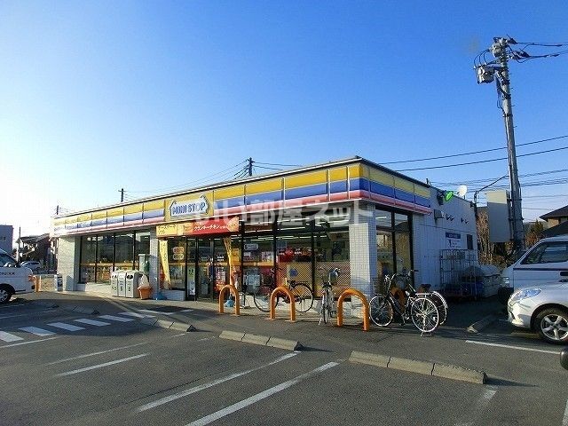 【前橋市小相木町のアパートのコンビニ】