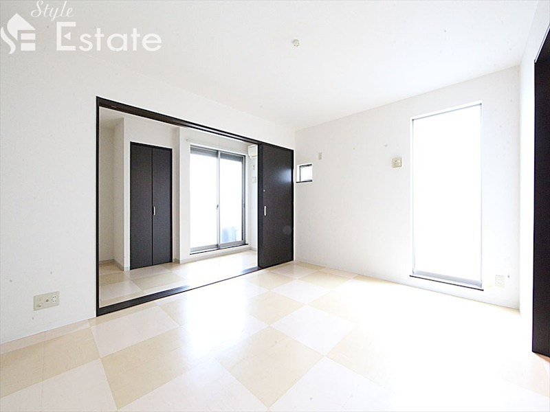 居室・リビング　内装