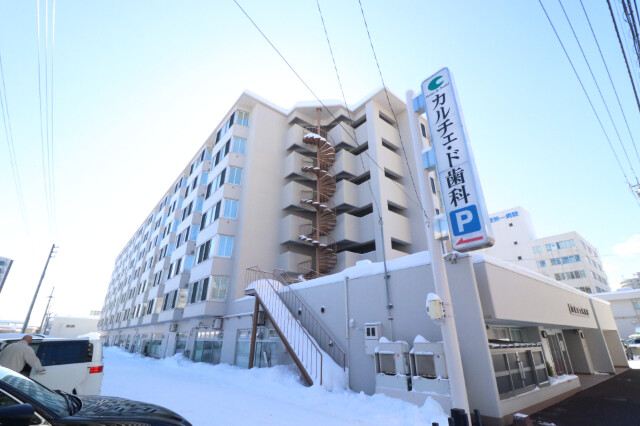 建物外観　分譲リース物件♪