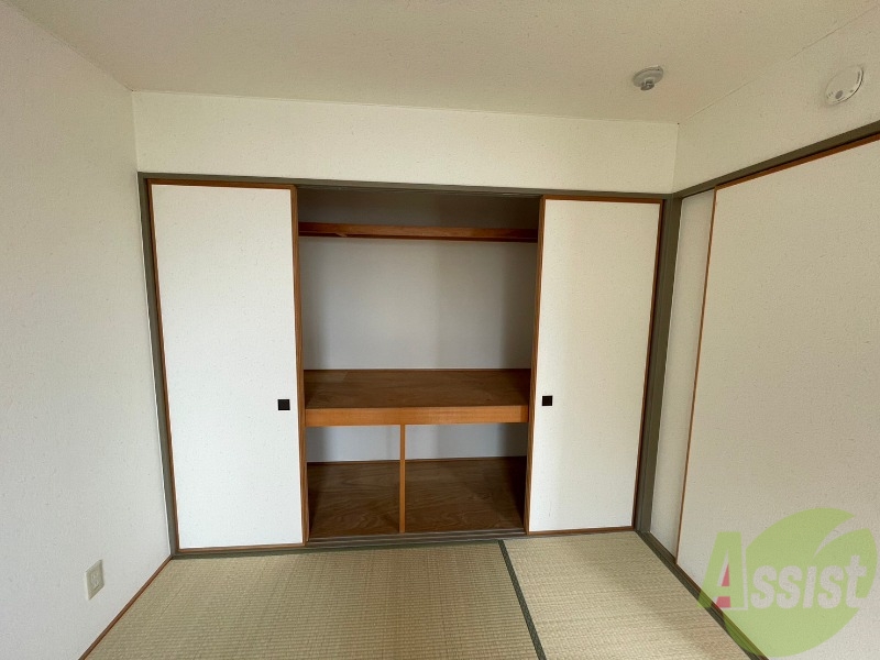 収納　押入です。和室はやっぱり落ち着きがありますね。