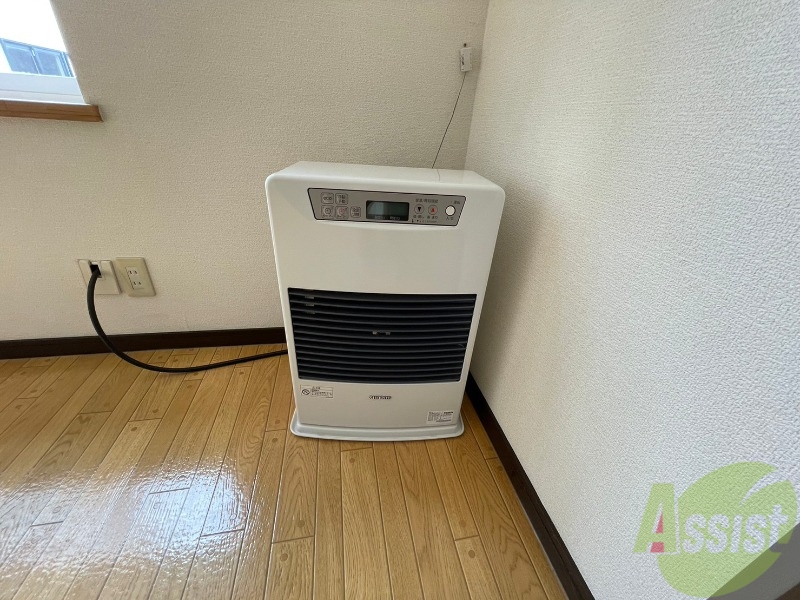 その他設備　灯油暖房です。札幌の寒い冬もこれで大丈夫！