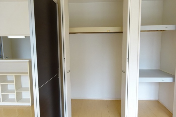 収納　クローゼット