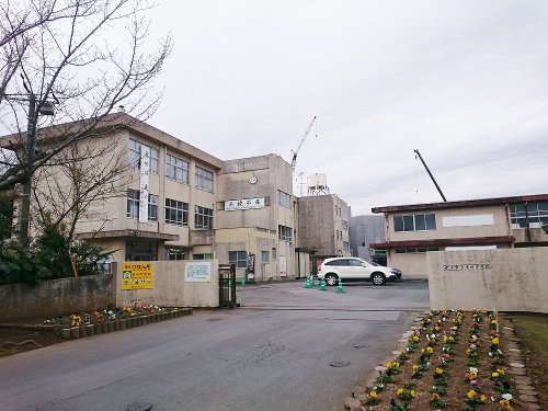 中学校　見川中学校（中学校）まで1315m