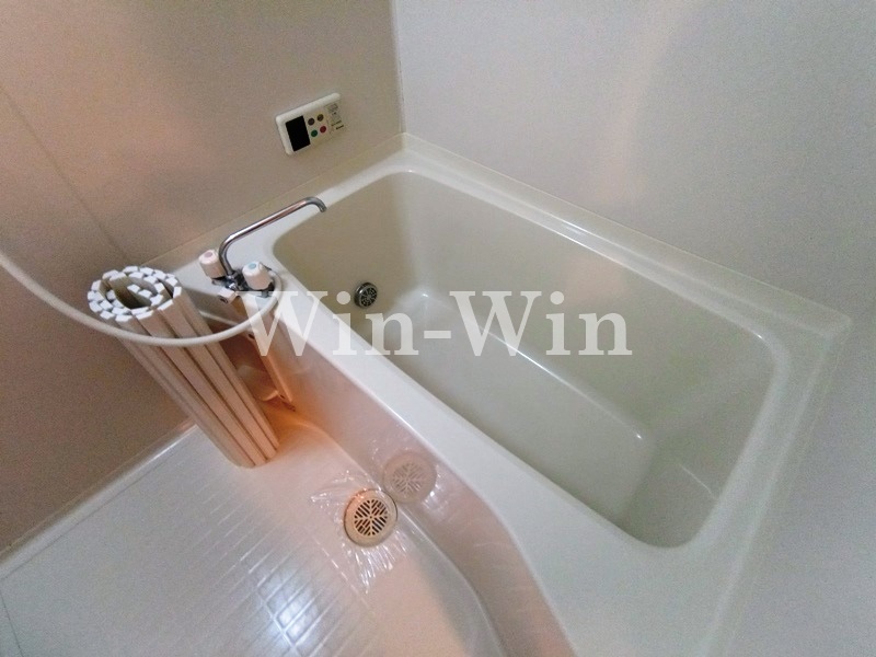 バス・シャワールーム　イメージ（同建物内別部屋の写真です）