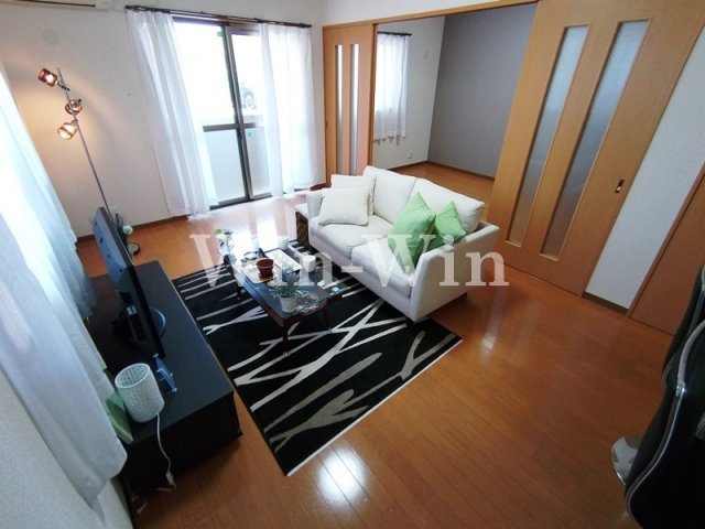 居室・リビング　イメージ（同建物内別部屋の写真です）