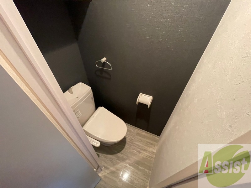 トイレ　ウォシュレット機能がついたトイレ。安心して使用できますね。