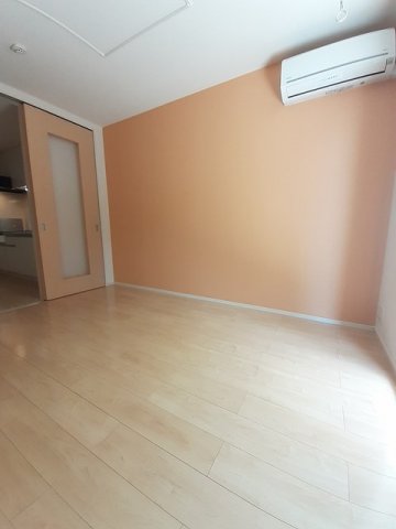 居室・リビング　明るい室内です☆