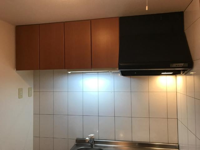 その他　吊り戸棚