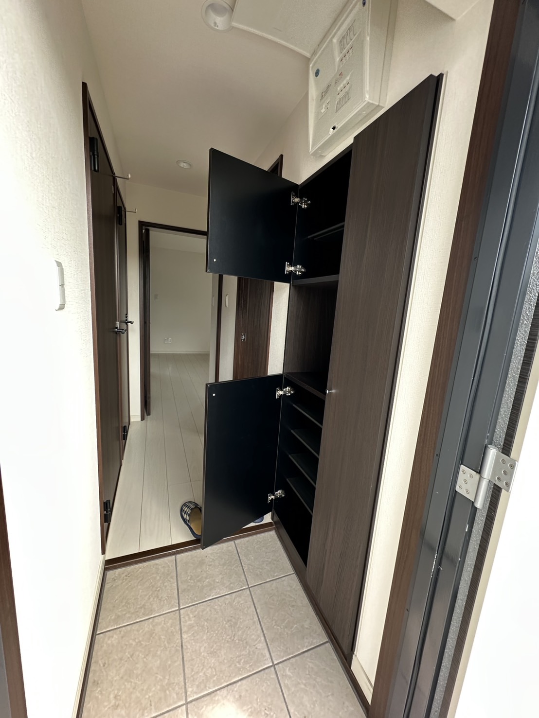 玄関　広々シューズクローゼット