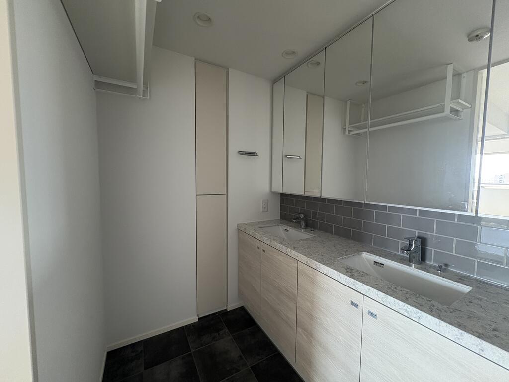 洗面設備　同タイプ７階の写真です