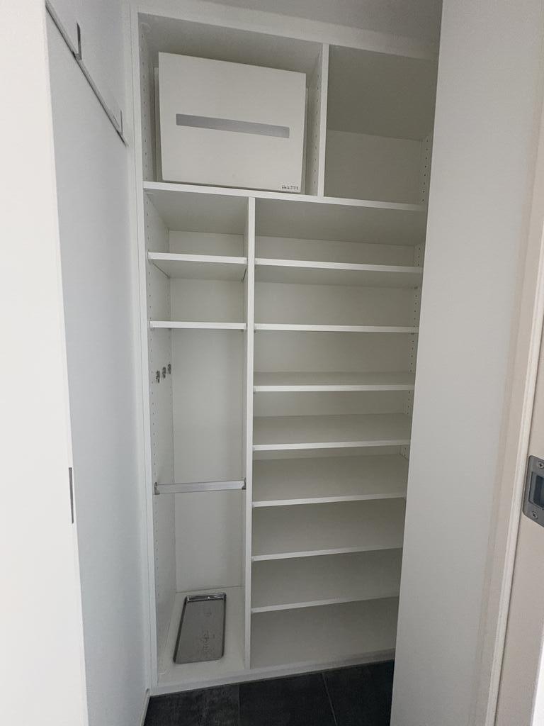 収納　同タイプ７階の写真です