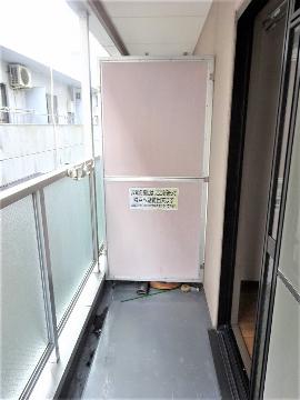 　バルコニー　ベランダ