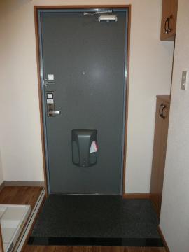 ソレイユ　玄関　玄関内