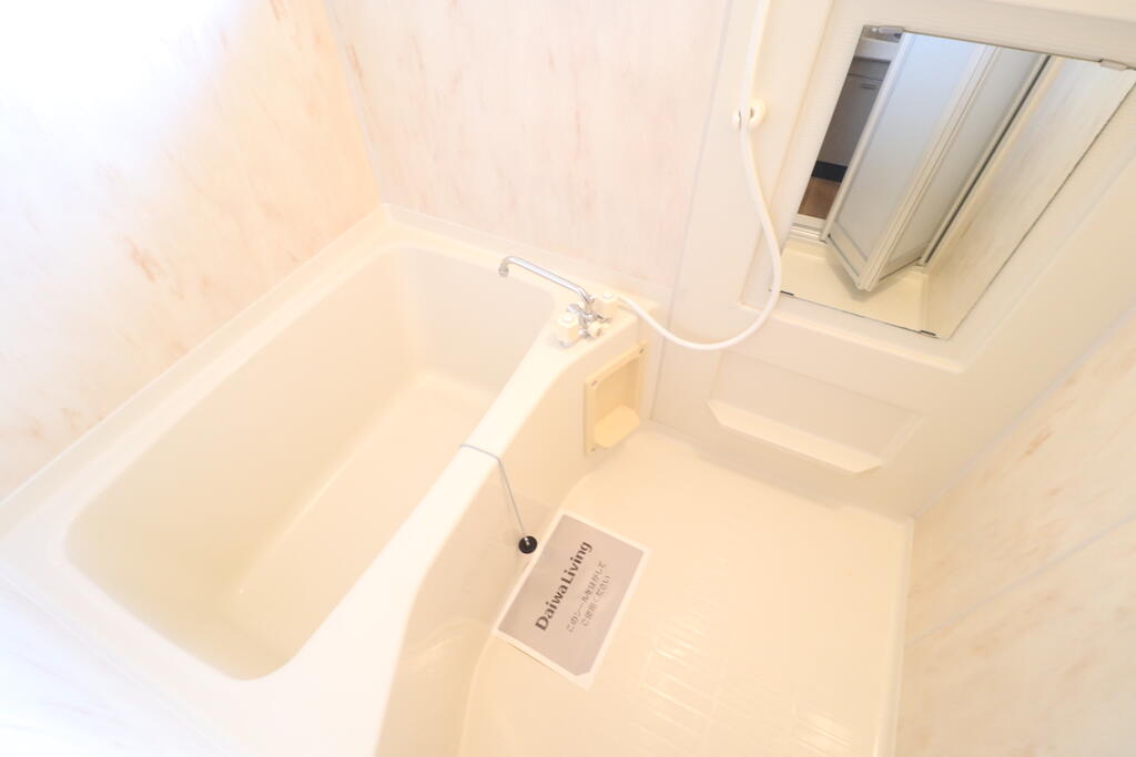 バス・シャワールーム　バスルーム