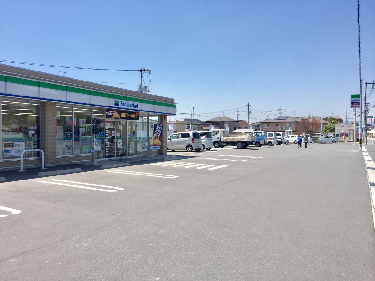 コンビニ　ファミリーマート倉敷鶴の浦店（コンビニ）まで1203m
