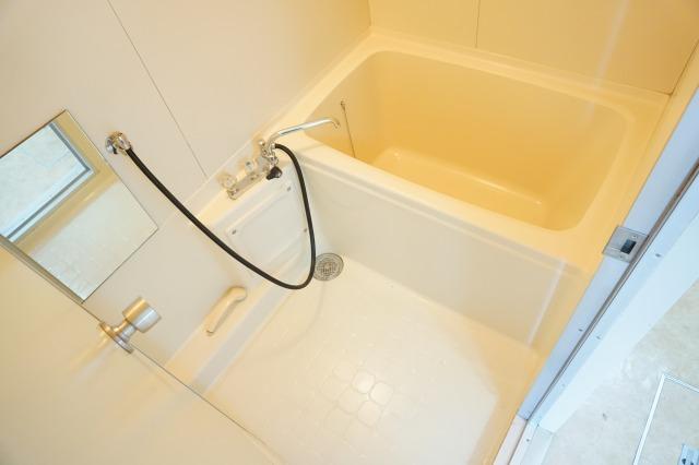 バス・シャワールーム　浴室