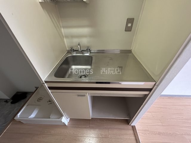 キッチン　別号室参考写真です