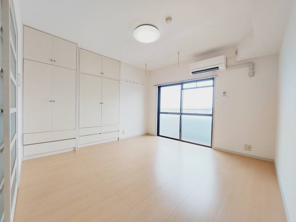 居室・リビング　リビング