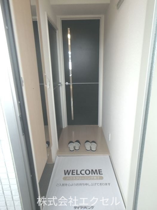 玄関　シューズボックス完備です。