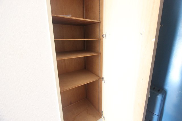 玄関　同物件別号室の写真