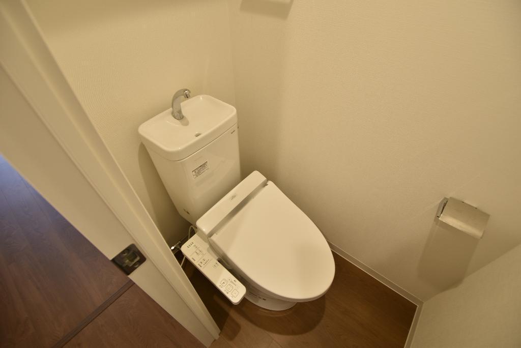 トイレ　シャワー付トイレ