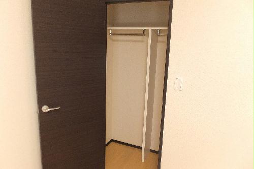 収納　ウォークインクローゼット。