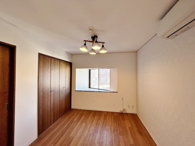 居室・リビング　★洋室10帖★