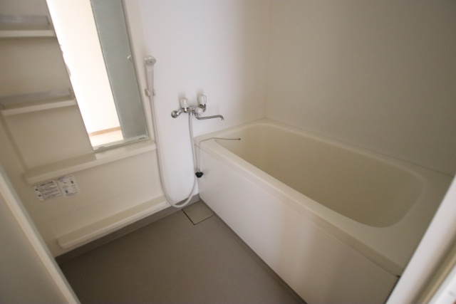 バス・シャワールーム　※別号室参考写真の為現状優先となります