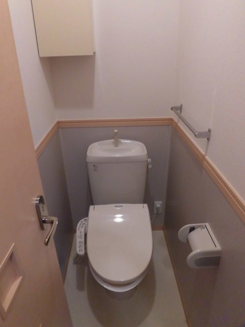 トイレ　イメージ105号室の写真