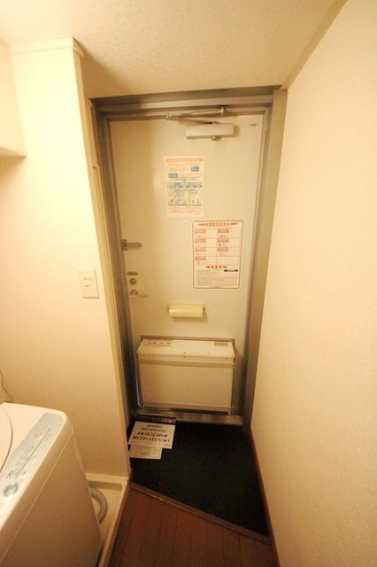 玄関　★見学希望等はタウンハウジング中央林間店までお気軽に♪★