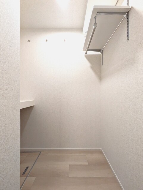 建物外観　建築中