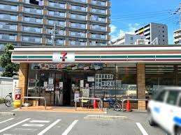 コンビニ　セブンイレブン名古屋日比野駅前店（コンビニ）まで351m