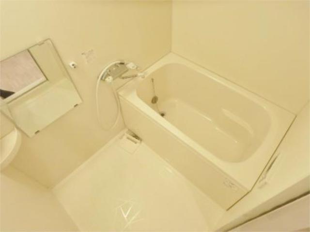 バス・シャワールーム　追い焚き機能付き