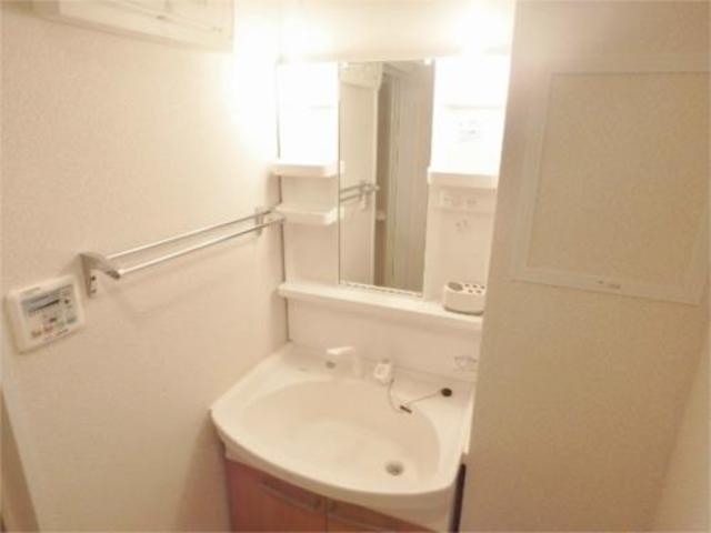 洗面設備　独立洗面台