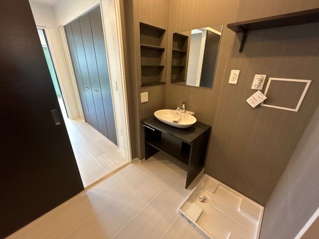 洗面設備　同仕様写真