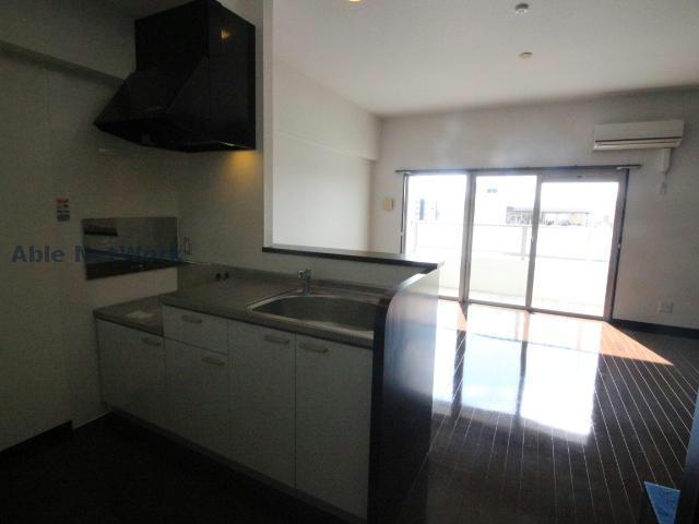 居室・リビング　※モデル