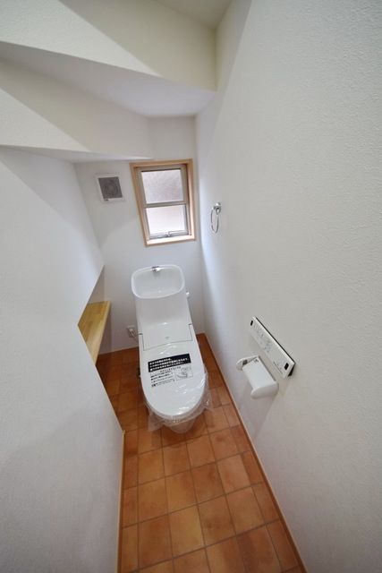 トイレ　★嬉しいシャワートイレです★